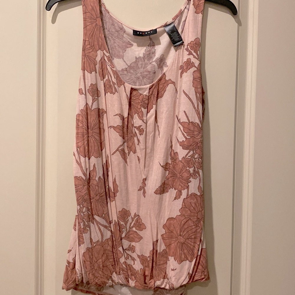 axcess sleeveless top